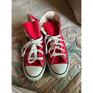 Converse red size 7W